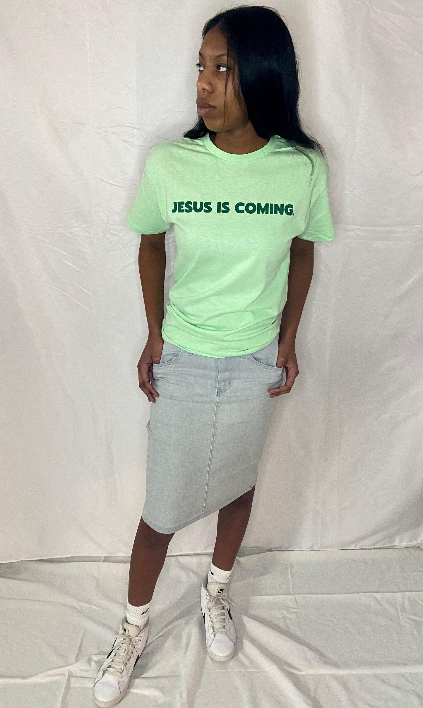 Jesus is Coming. Tee
