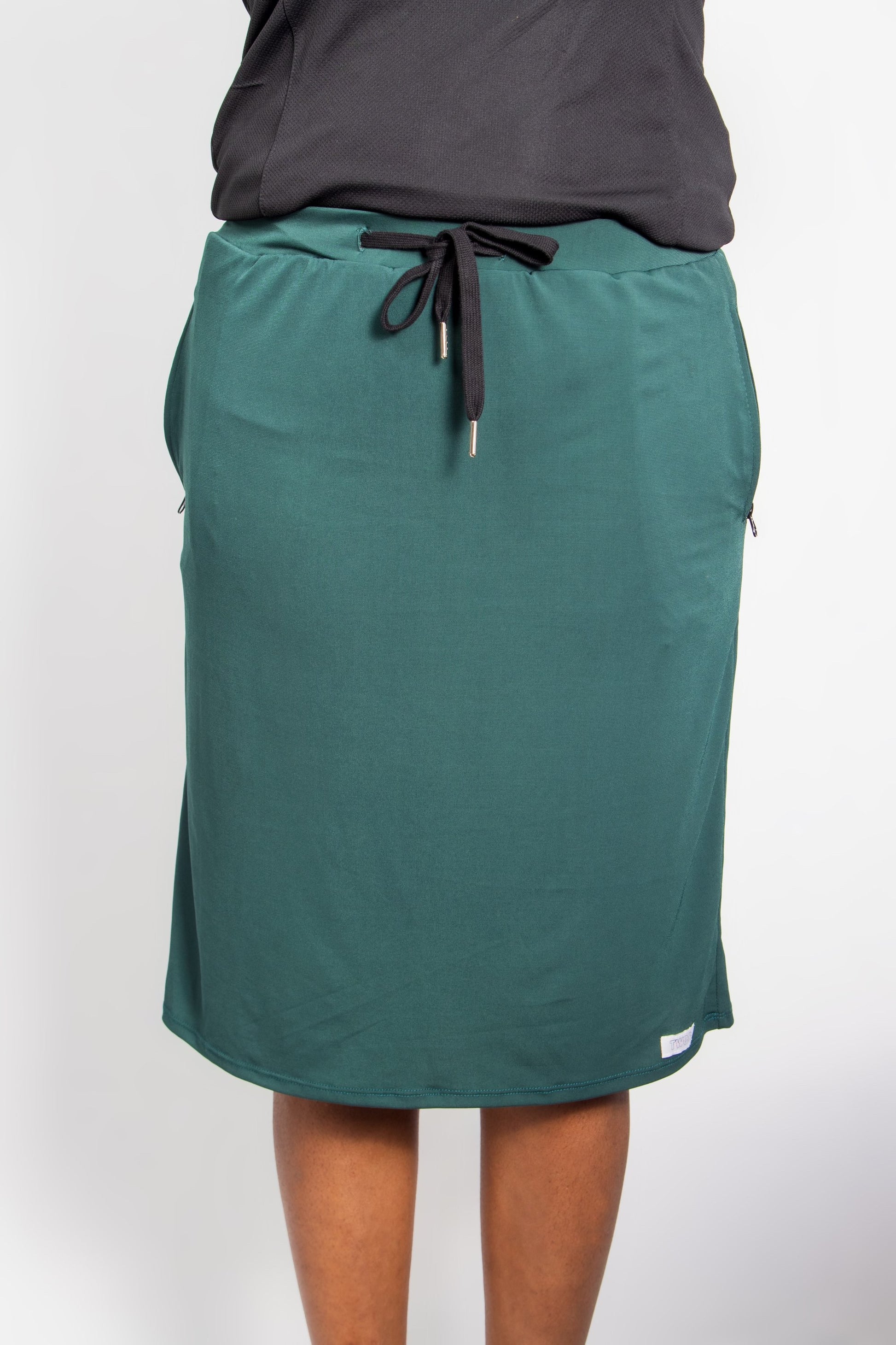 Emerald green pose 3.jpg