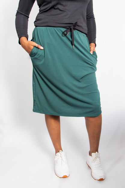 Emerald green pose 2.jpg
